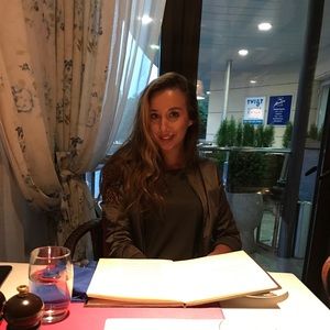 Meet your Posher, Jonathan